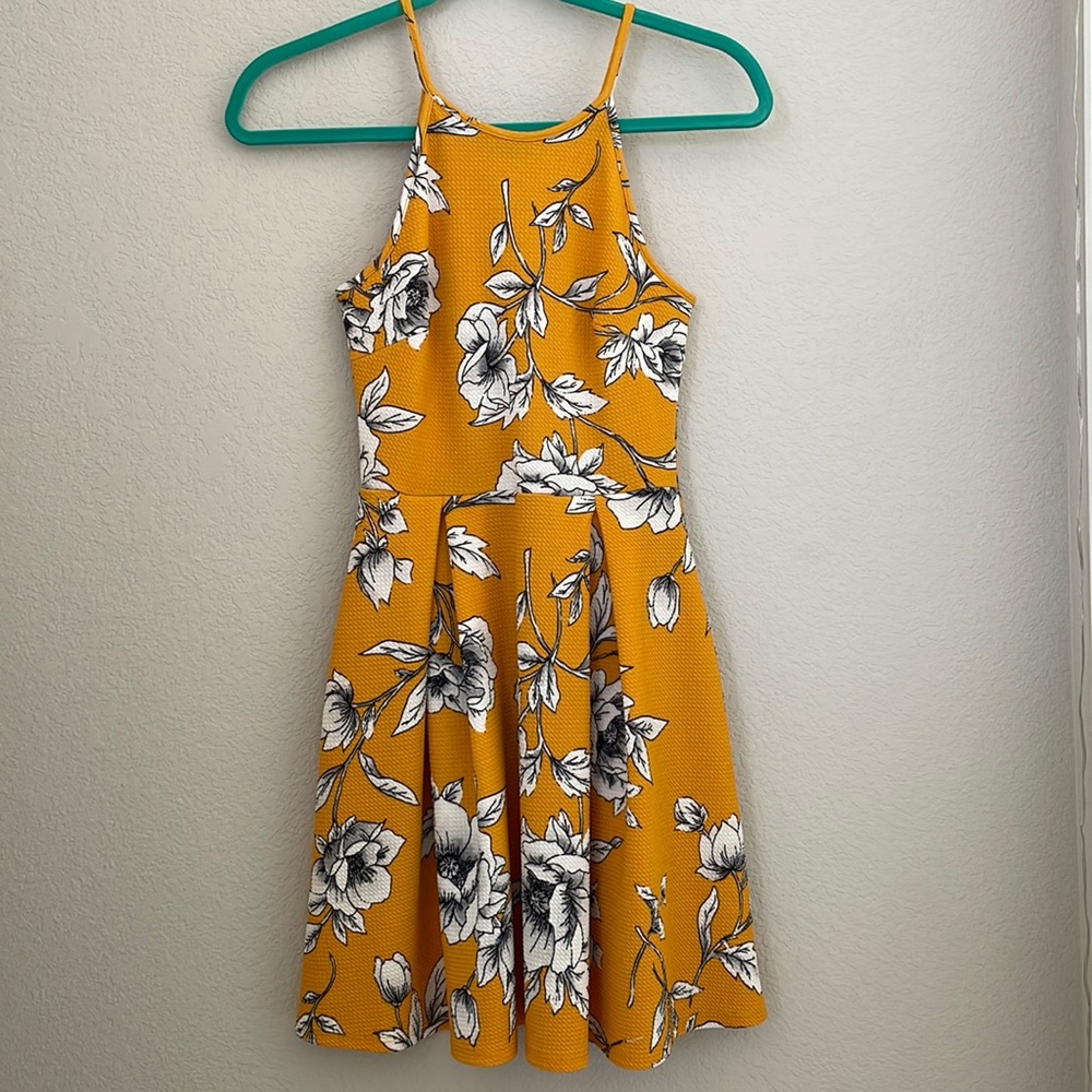 Women’s Dress